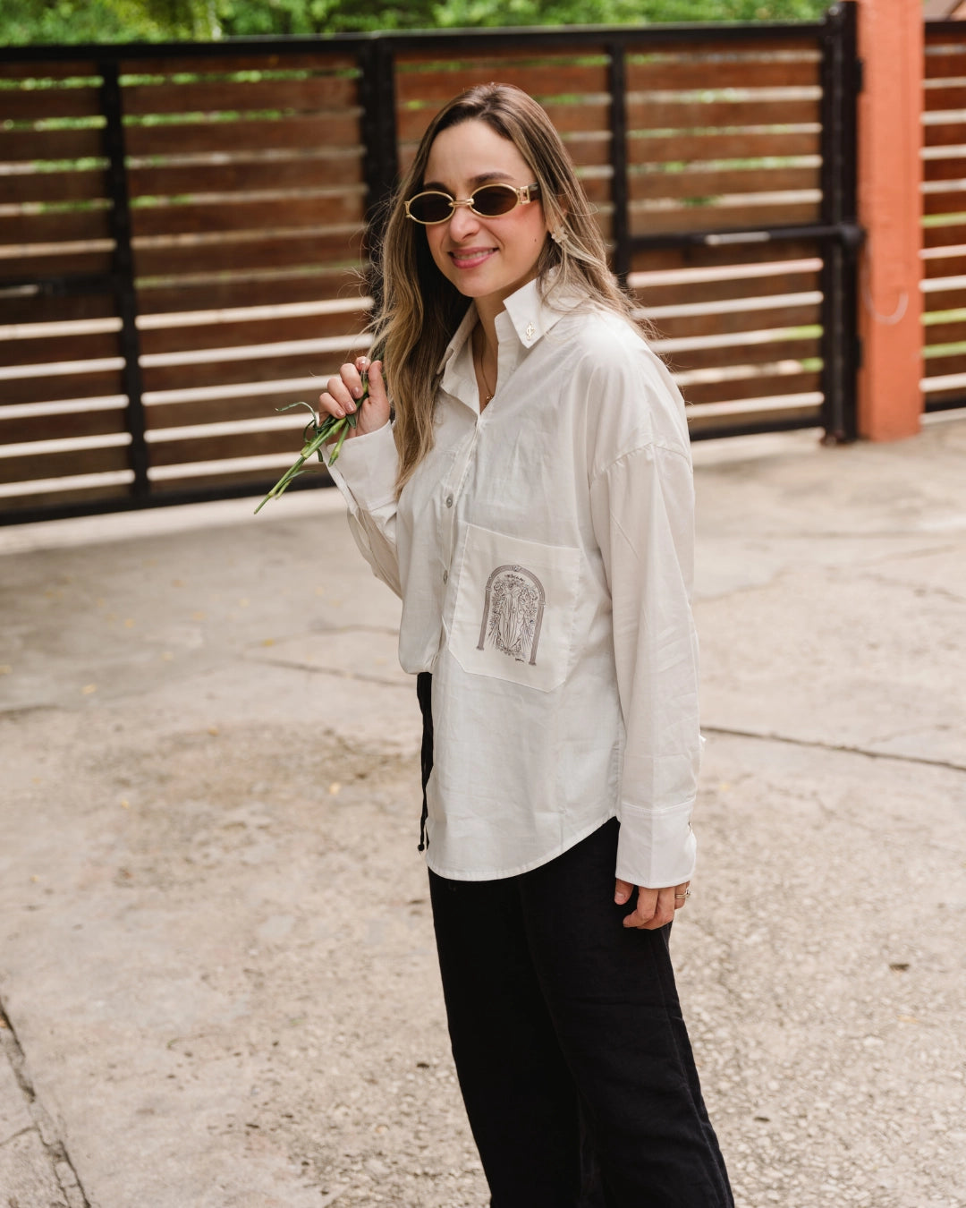 Camisa Milagrosa Lineal